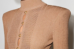 I vantaggi e le caratteristiche dei tessuti a maglia.